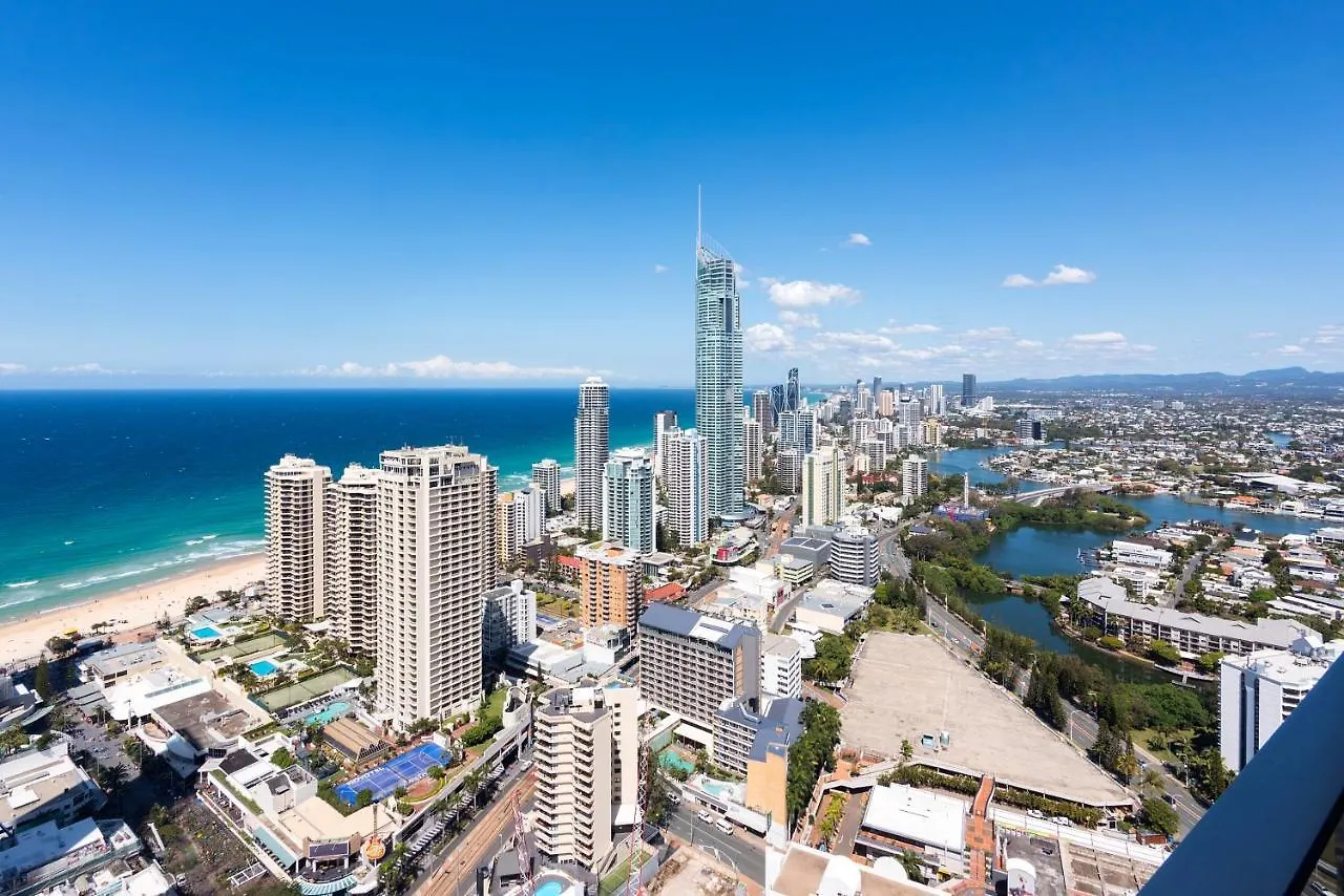 Circle On Cavill - Hosted By Coastal Letting Apartment Gold Coast