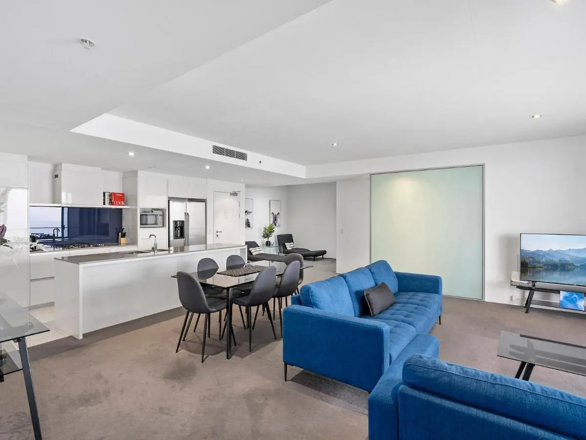 Circle On Cavill - Hosted By Coastal Letting Apartment Gold Coast