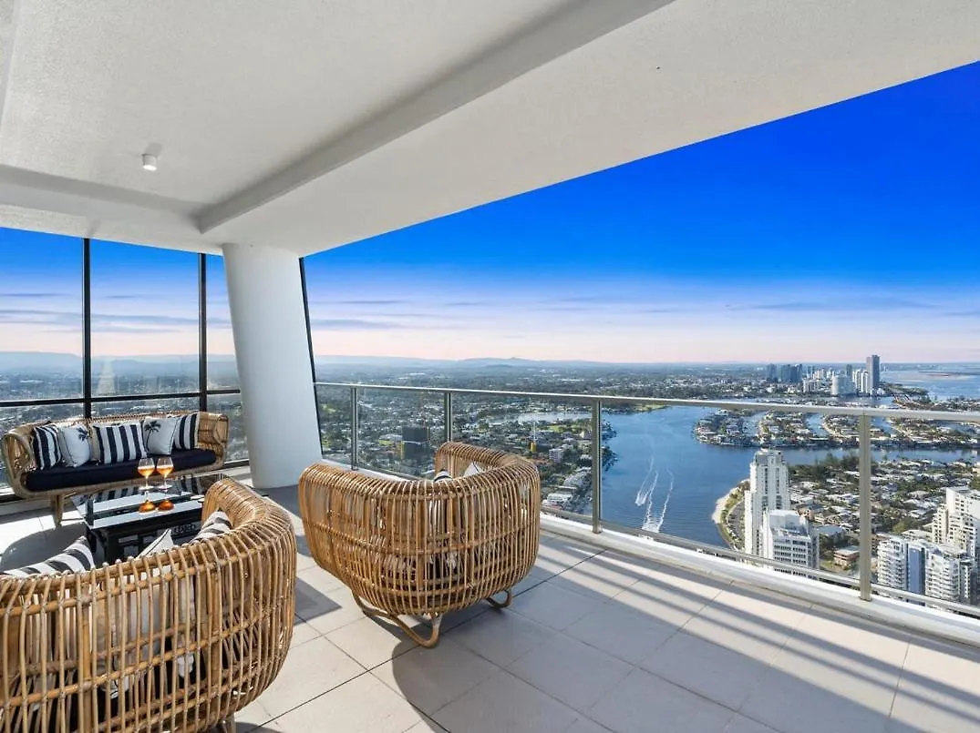 Circle On Cavill - Hosted By Coastal Letting Apartment Gold Coast