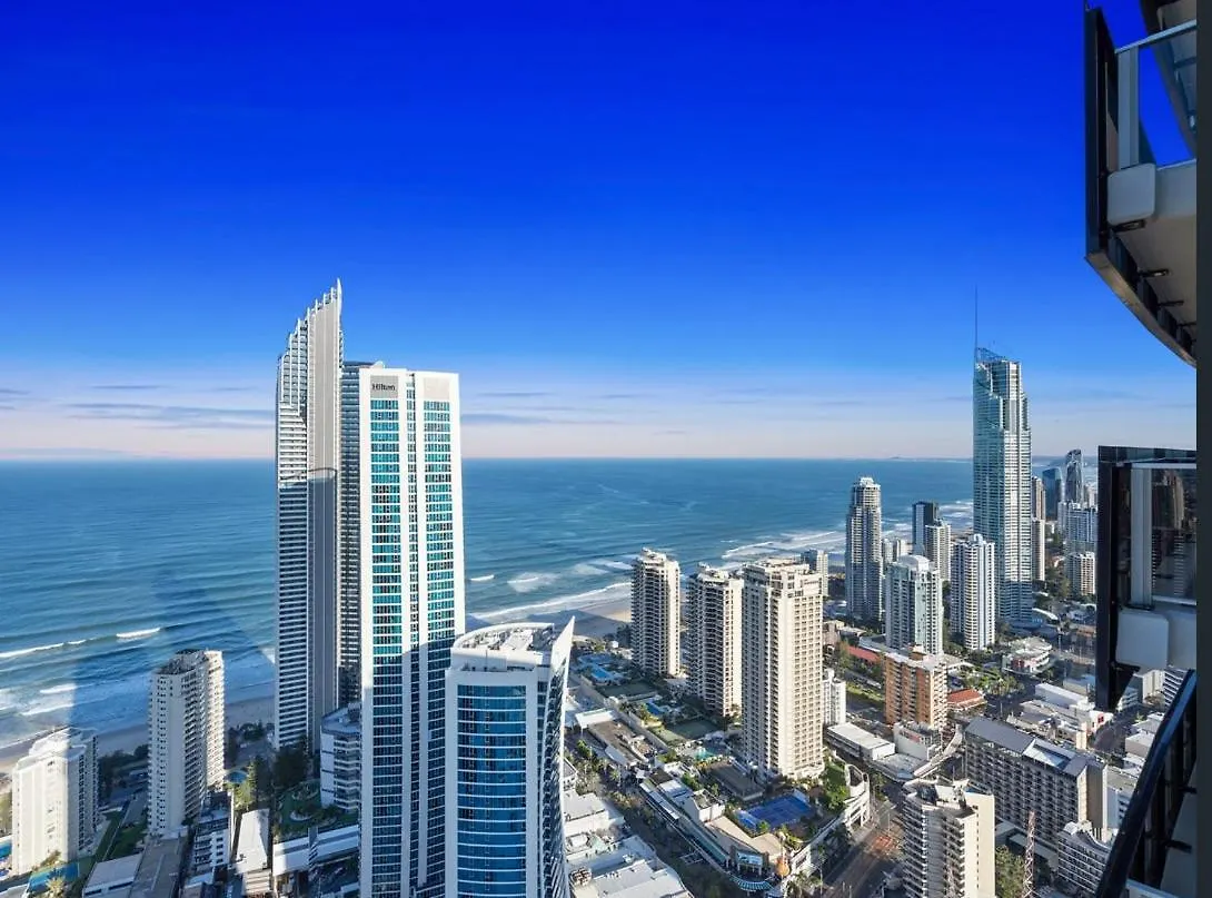 Circle On Cavill - Hosted By Coastal Letting Apartment Gold Coast