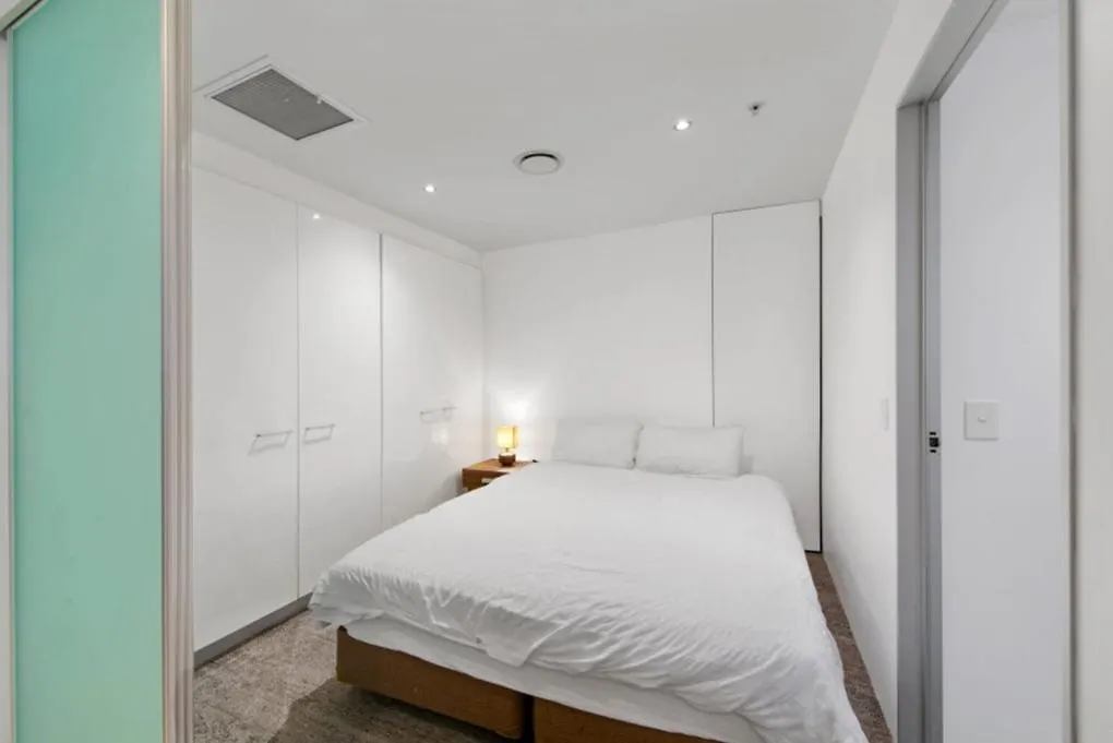 Circle On Cavill - Hosted By Coastal Letting Apartment Gold Coast 0*,  Australia